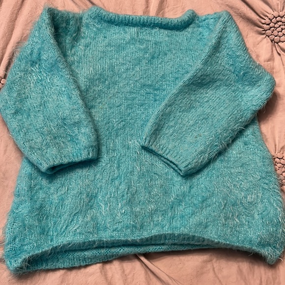 Soft Hatley sweater - Picture 5 of 5